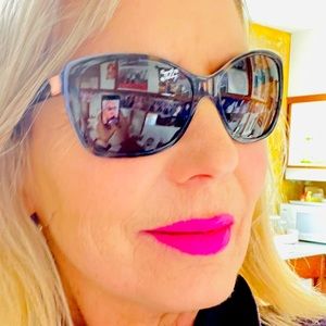 Oakley News Flash Sunglasses Tortoise Shell / Frames Amber Polarized Lenses